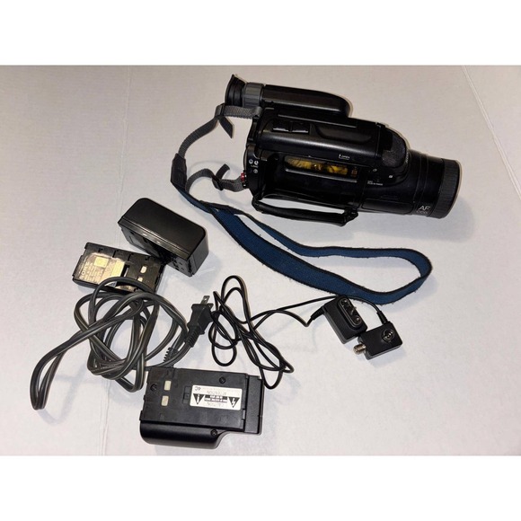Sony Other - Vintage Sony Video 8 Handycam CCD-FX630 Camcorder 12x SteadyShot AS IS - PARTS